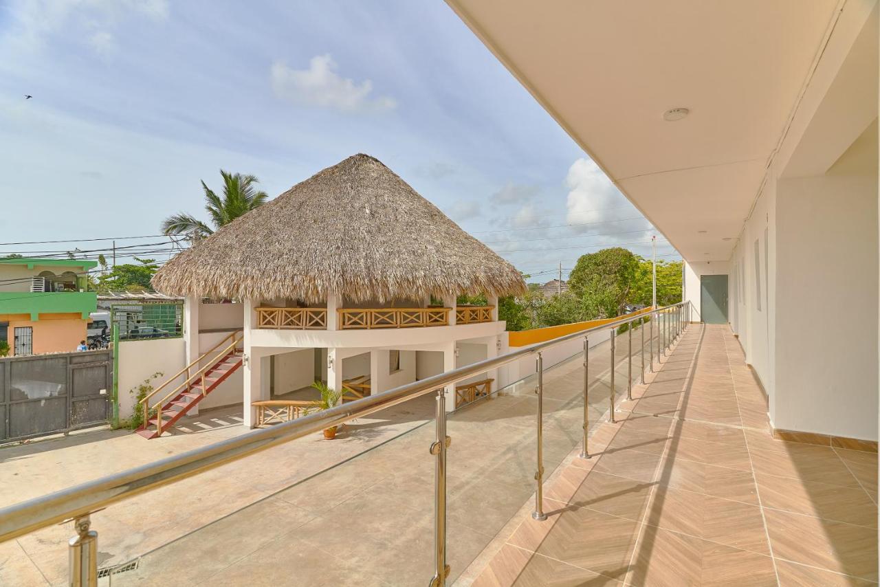 Pueblo Bávaro Sun Express Hotel מראה חיצוני תמונה